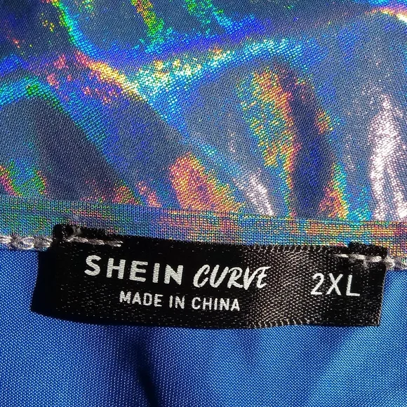 🛍️ BUNDLE ONLY 🛍️SHEIN LADIES BLUE IRIDESCENT HALTER TOP - Picture 7 of 8